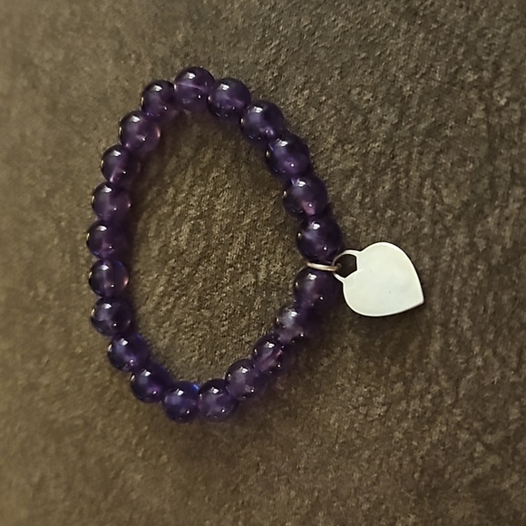 Sterling Silver Heart Charm Amethyst Beaded Stretch Bracelet - Picture 2 of 5